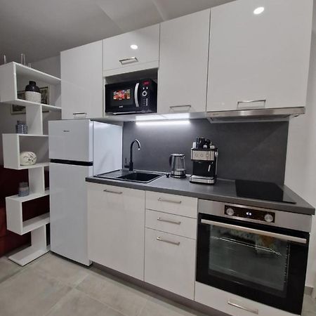 Apartment Cvita In City Center Split Exterior photo